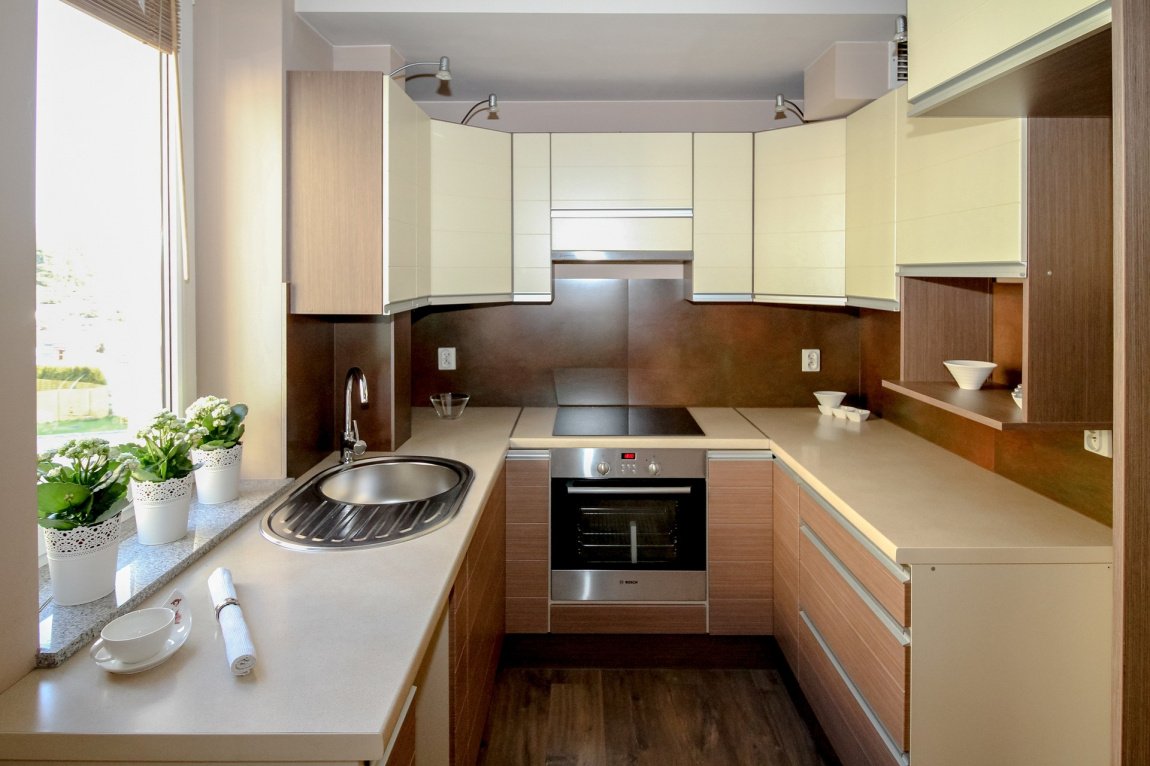 Дизайн кухни в хрущевке 5 кв.м. - выбираем мебель, технику и аксессуары