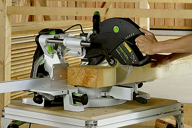 ТОП-9 лучших торцовочных пил 2025 года